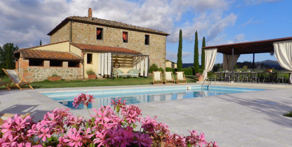 Authentic Tuscan Villa with pool - early morning