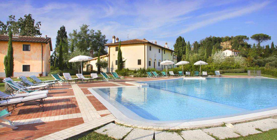 tuscany villa for large families