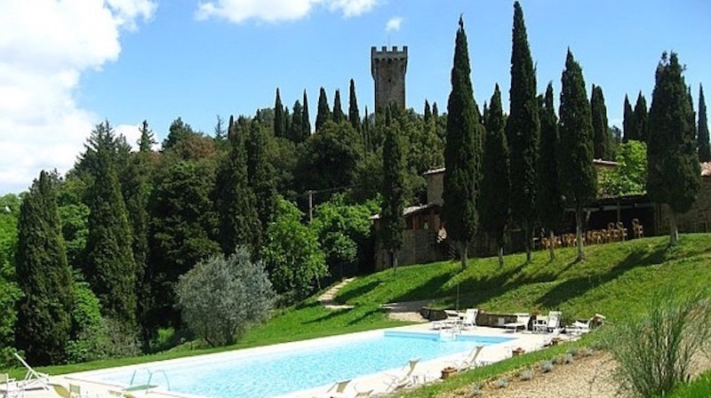 2 Chianti castle 305 pool turretsl