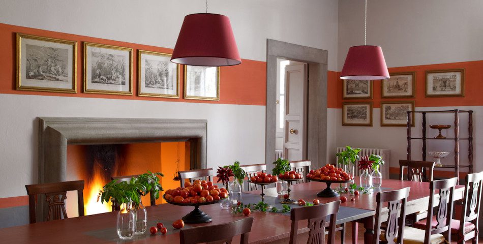 Elegant Florence Villa Tavernacia dining