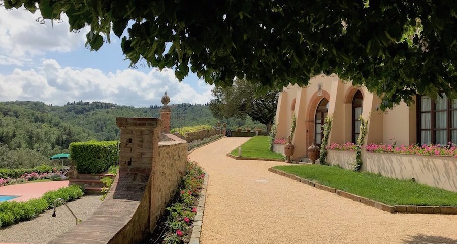Tuscan love vineyard estate1