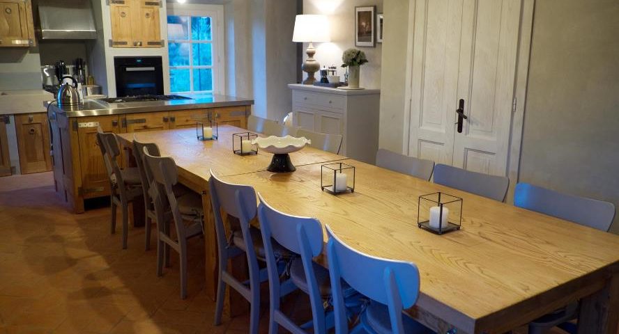 KITCHEN DINING ROOM1