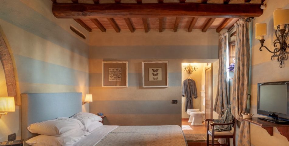 Borgo Gerlino chianti villa bedroom