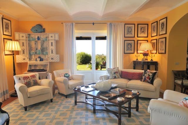 12 tuscany villa civetta livingroom