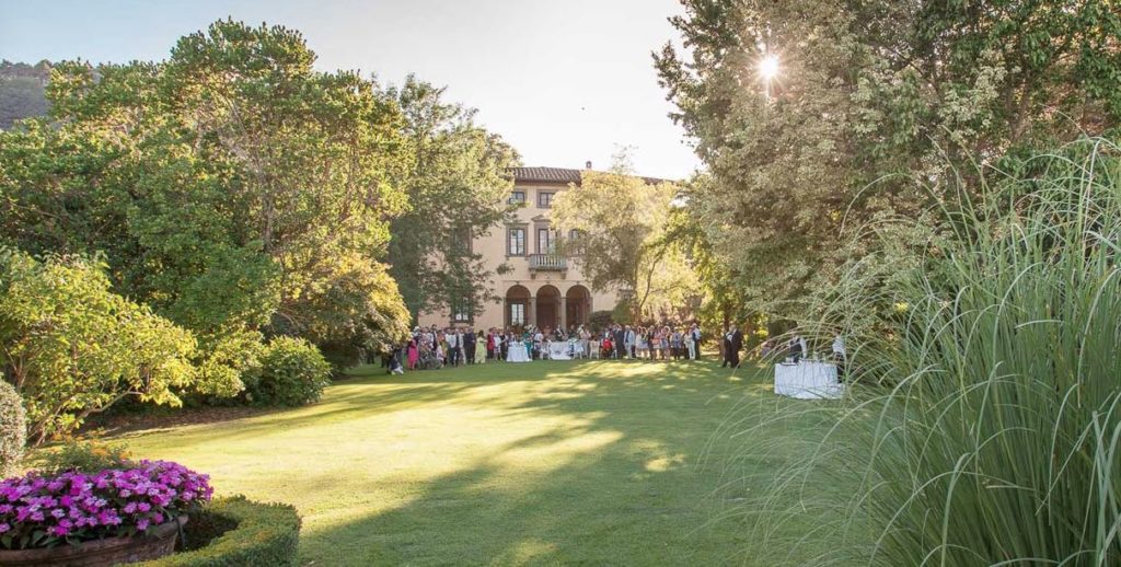 Lucca Wedding VIlla Front Garden