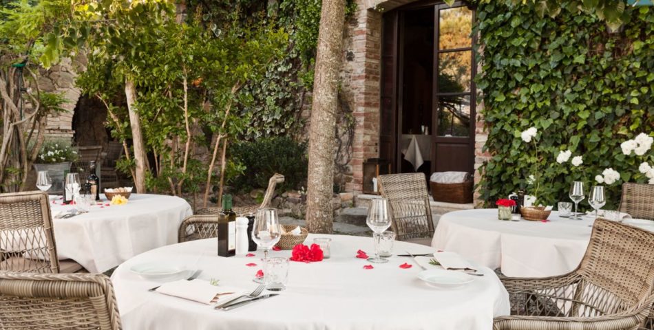 Luxury Resort with restaurant for intimate weddings montepulciano restaurant