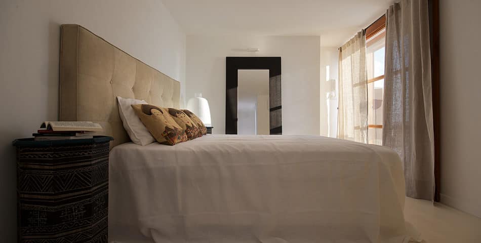 contemporary luxury argentario villa bedroom