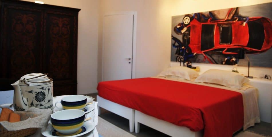 luxury villa near siena red bedroom