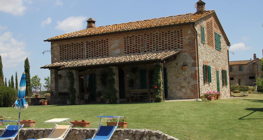siena villa rental with pool