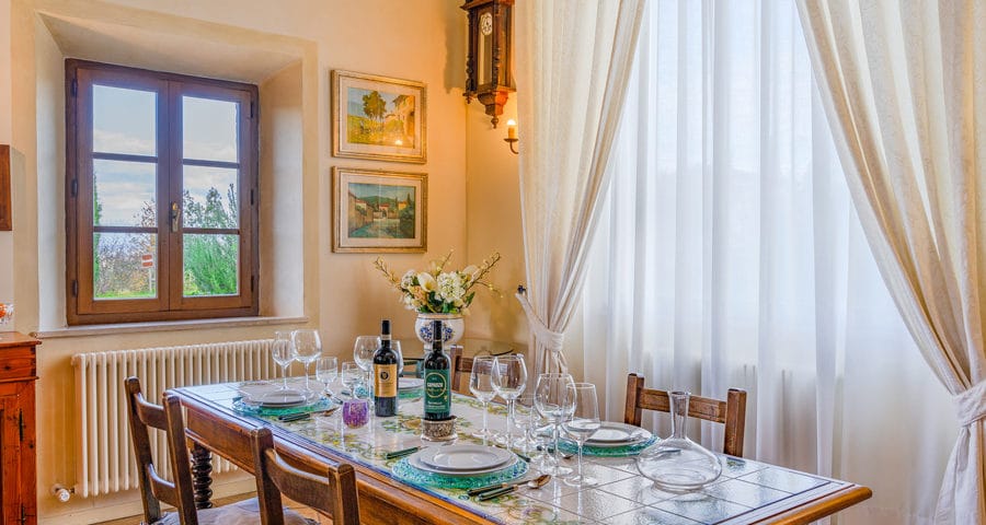 tuscan villa near siena dining room