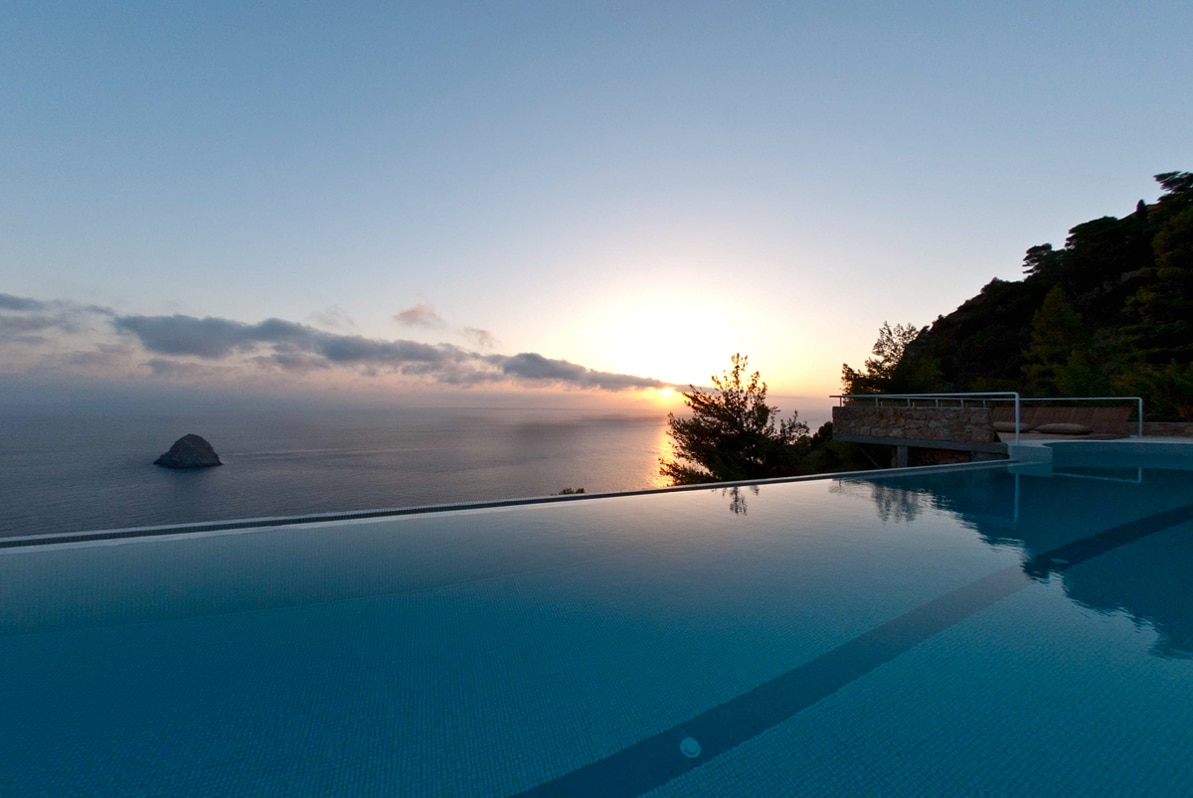 unique luxury tuscany villa with infinity pool