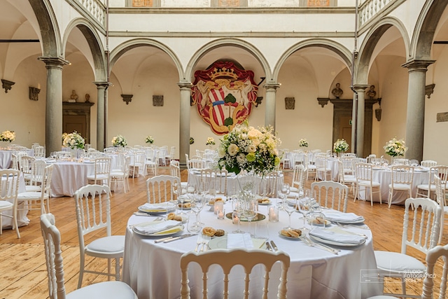 10 florentine wedding villa