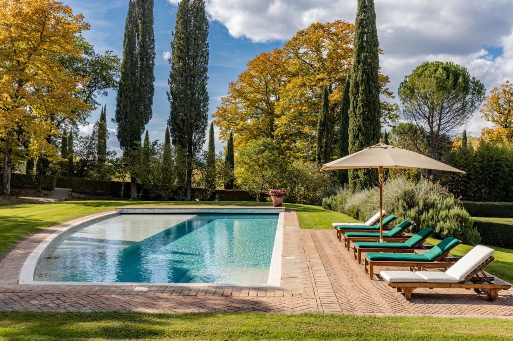 siena villa with spa pool