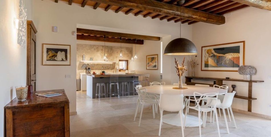 luxury tuscany villa dining area