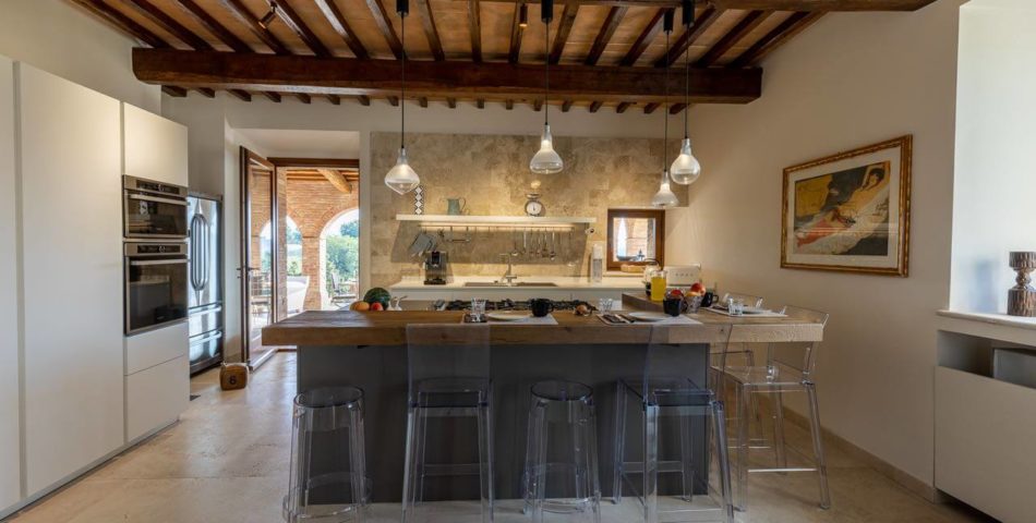 luxury villa near montalcino open kitchen