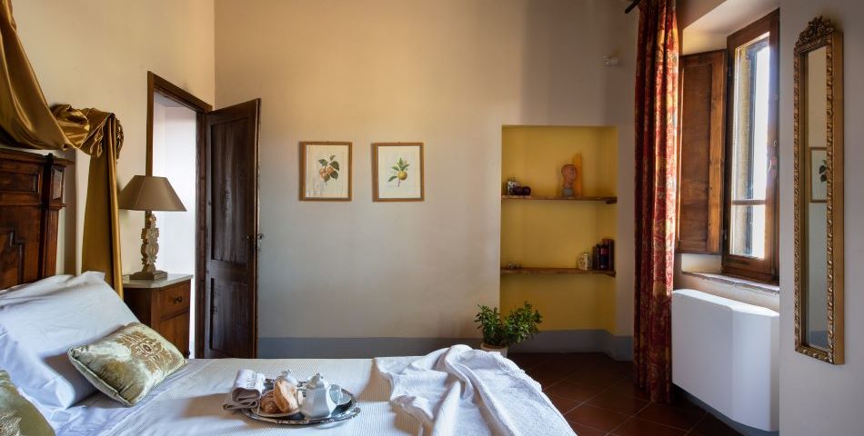 Casa Fabbri Bedroom 4 with breakfast
