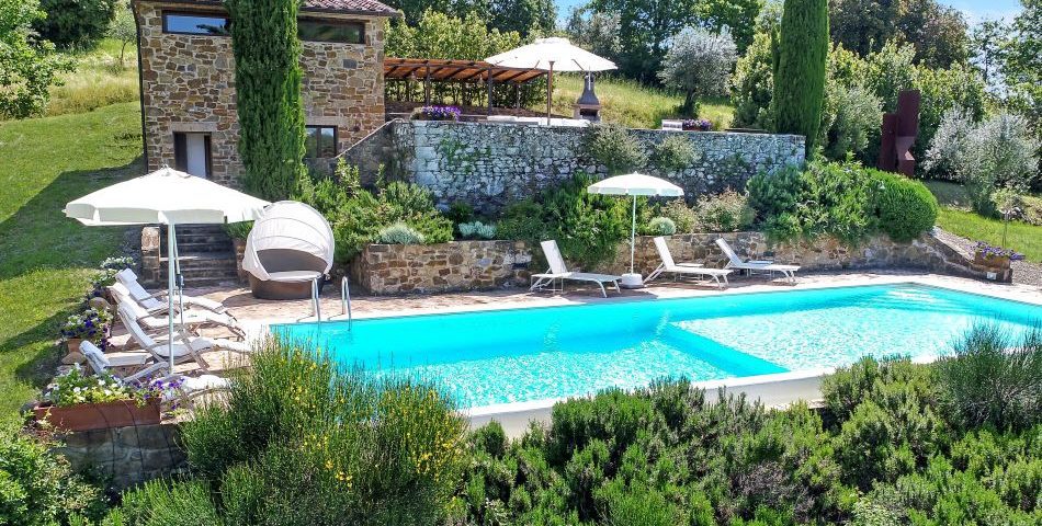 28 Villa Chiusarella pool with annex
