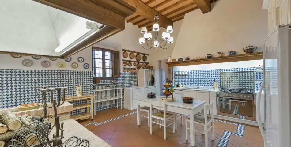 villa gelso kitchen
