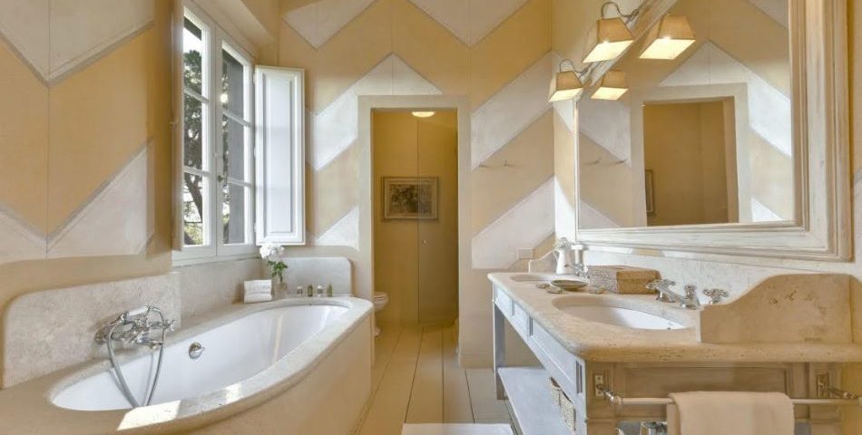 Villa Maremma Tuscany Bathroom Loggia room