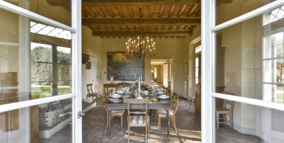 Villa Maremma Tuscany table