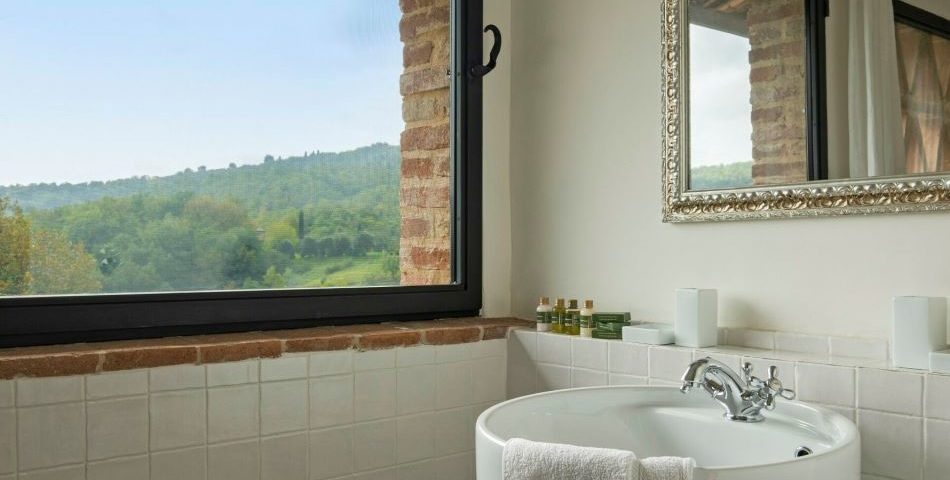 Chianti villa pianella tuscany bath sink