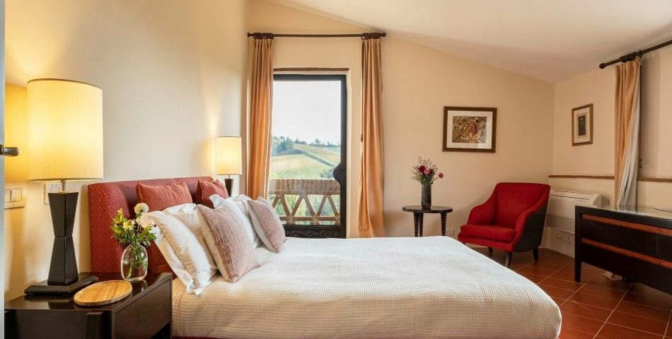 Chianti villa pianella tuscany double bedroom 2
