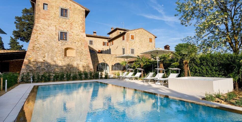 6 bedroom tuscany villa -Pianora Pool Jacuzzi