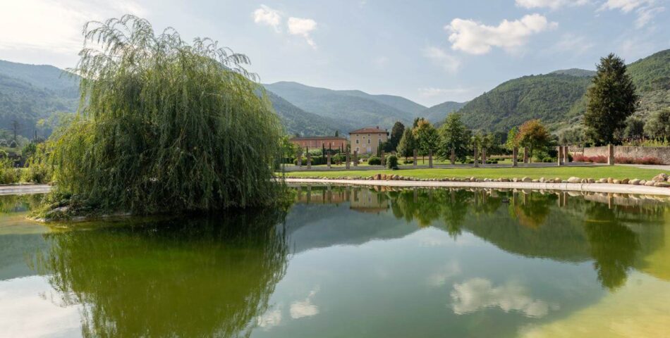 villa for rent near Lucca Lake