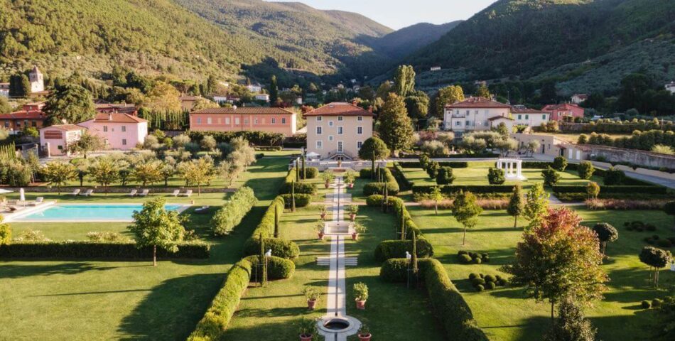 villas to rent near lucca italy