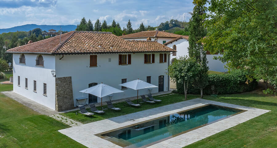 Florence Italy Villa pool1