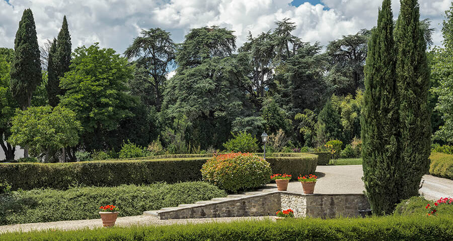 Florentine Villa in Tuscany Gardens