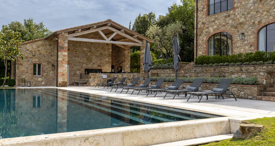 Siena Italy villa rentals outdoor pool