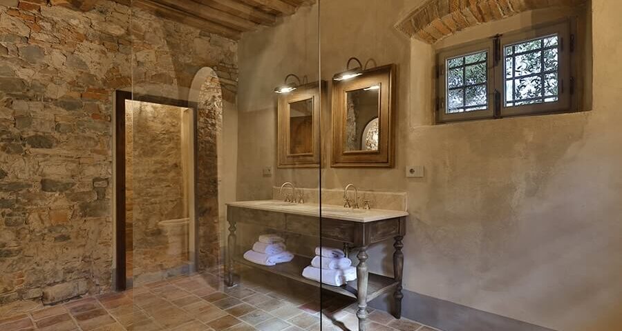 Villa in Chianti Bathroom 2