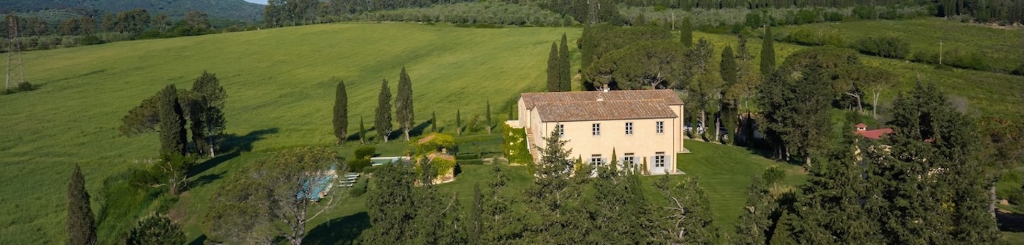 Large Villas in Tuscany 3